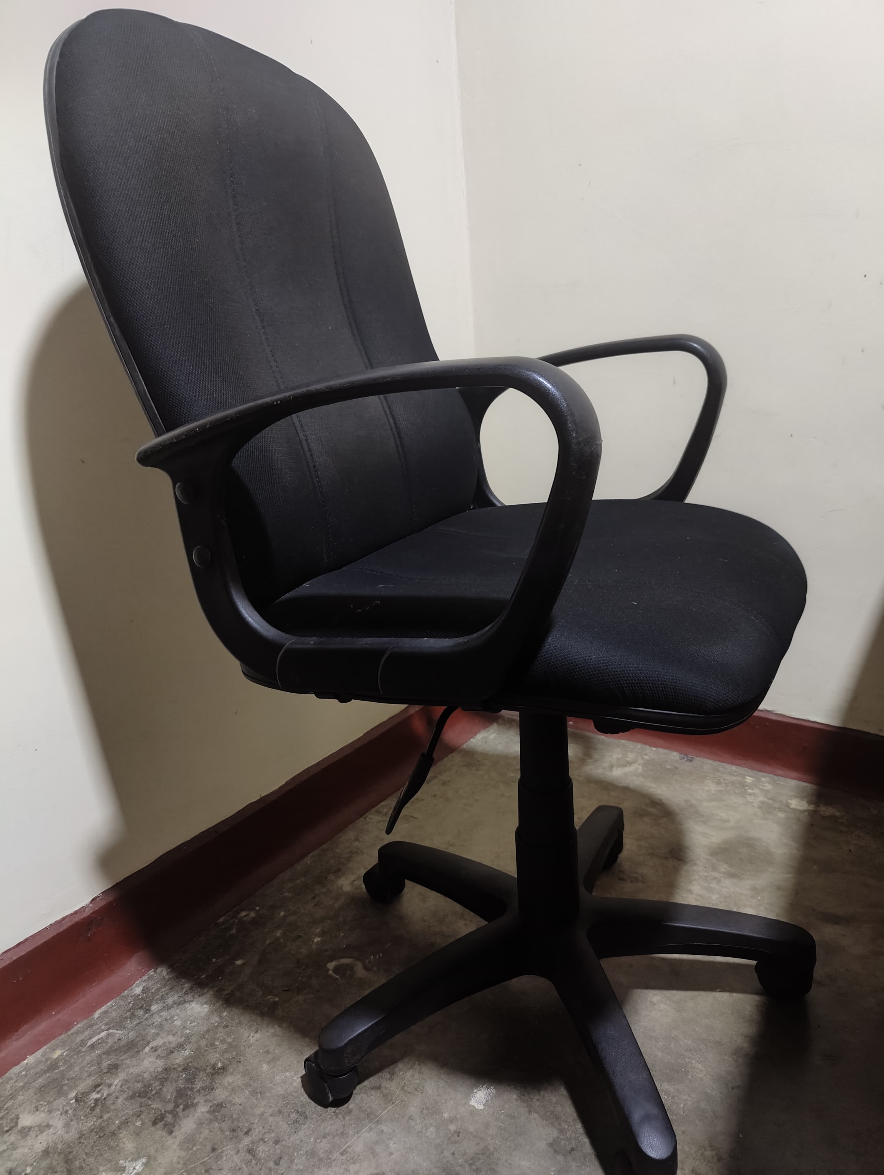 Adjustable business chair 🪑